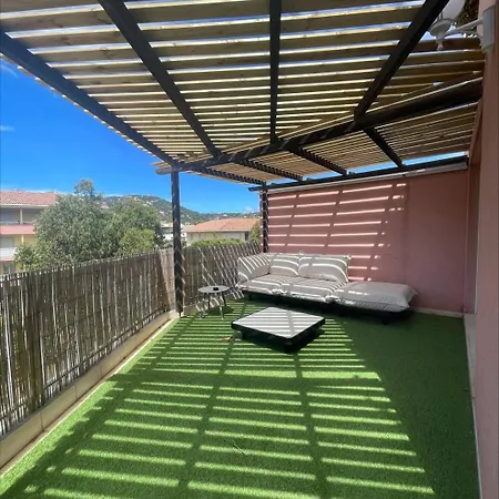 Magnifique A 2 Pas De La Plage... Apartment *